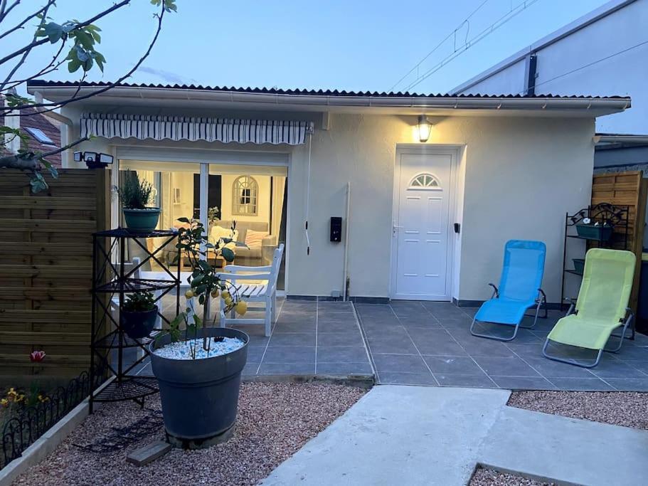 Maison Jardin Et Parking Gratuit - 10 Min De L'Aeroport - Metro 14 - Arrivee Autonome Orly Ngoại thất bức ảnh